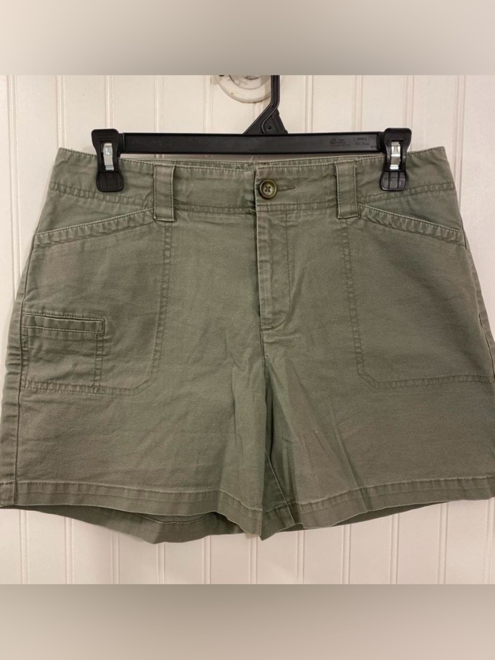 Dockers sage green cargo shorts